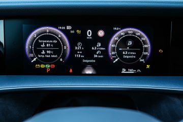 Volkswagen Tayron 2.0 TDI avtomobilizem.com-18