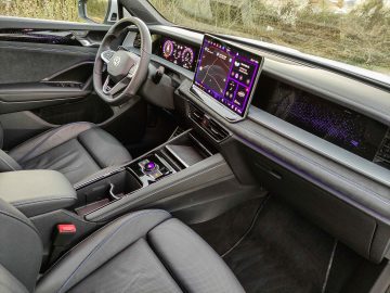 Volkswagen Tayron 2.0 TDI avtomobilizem.com-20