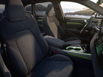 Audi A6 Avant e-hybrid quattro
