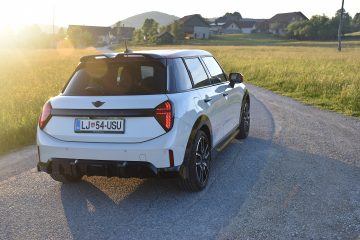 MINI COOPER S 05