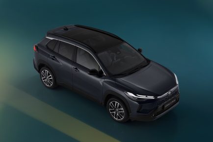 new Toyota Corolla Cross_ (5)