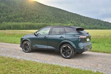 NISSAN QASHQAI 03