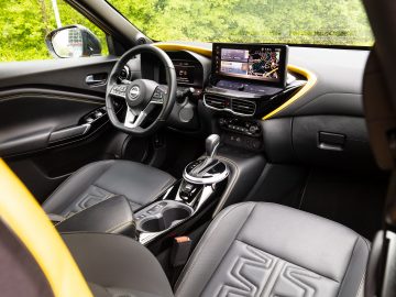 Nissan_Juke_Hybrid_N-Sport_12