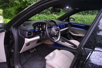 PORSCHE MACAN 15