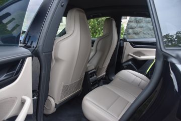 PORSCHE MACAN 18