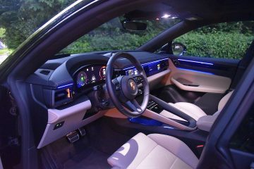 PORSCHE MACAN 31