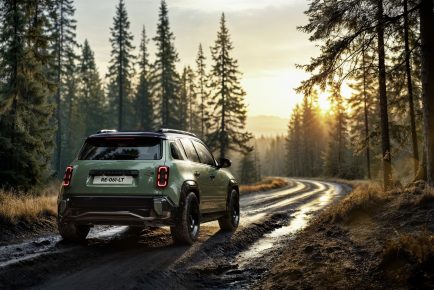 Renault 4 Savane 4#215;4 Concept (3)