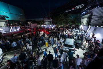 At the Audi Forum Ingolstadt, guests and employees experienced a product show with the latest Audi models. The highlight was the immersive unveiling of the all-new Audi Q3 at nightfall.
