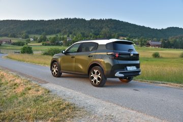 CITROEN C3 AIRCROSS 06