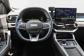 Dacia Bigster Hybrid-26
