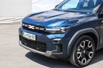 Dacia Bigster Hybrid-35