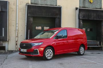 Ford Transit Connect_32