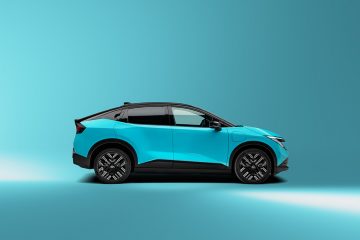 NISSAN_LEAF_PROFILE_lo