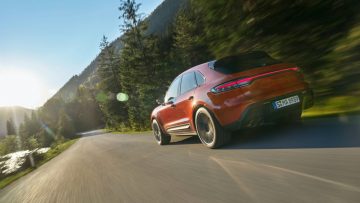 porsche_macan_new_6-1600x900
