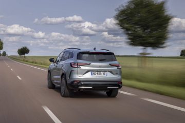 Renault Espace full hybrid E-Tech - Iconic - Baltic Blue Grey (3)