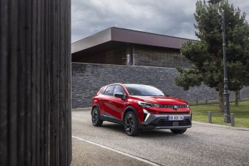Renault Symbioz full hybrid E-Tech - Esprit Alpine - Flame Red (15)