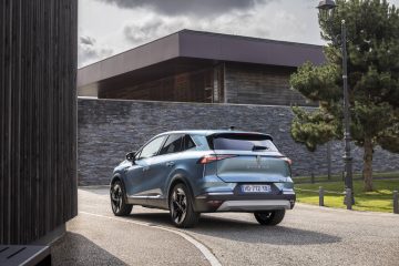 Renault Symbioz full hybrid E-Tech - Iconic - Mercury Blue (8)
