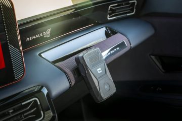 RENAULT 4 E-TECH ELECTRIC (B1317)