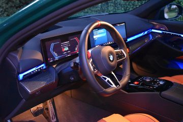 BMW M5 TOURING 26