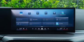 BMW_i4_GranCoupe_eDrive40_42