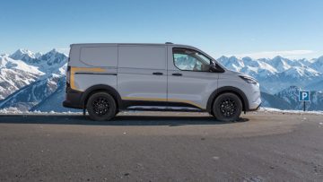 E-Transit_Custom_Trail_AWD_jpg (1)