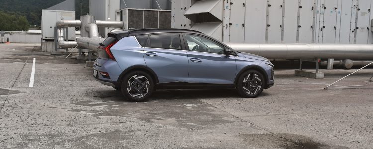 HYUNDAI BAYON 01