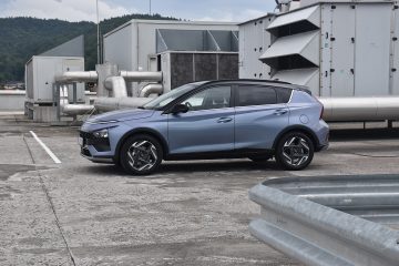 HYUNDAI BAYON 03
