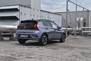 HYUNDAI BAYON 04