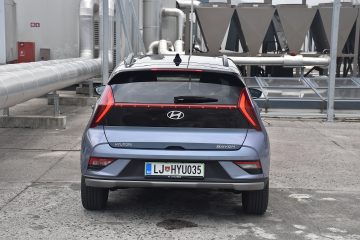 HYUNDAI BAYON 06