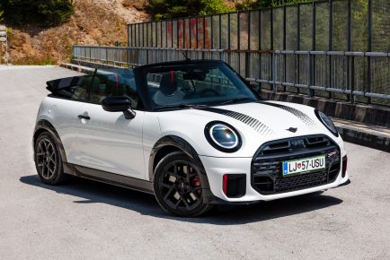 Mini_JCW_Cabrio_001