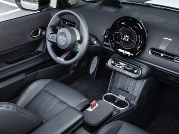 Mini_JCW_Cabrio_16