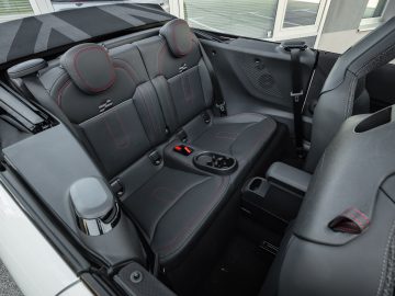 Mini_JCW_Cabrio_26