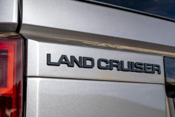 Toyota Land Cruiser_ (3)