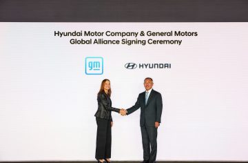hyundai-and-gm-sign-memorandum-of-understanding-4