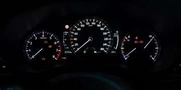 Mazda3_eSkyactiv140_Exclusive_Line_14