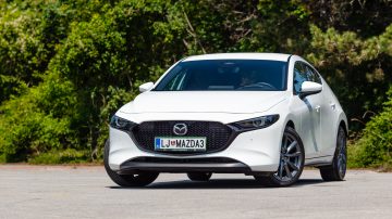Mazda3_eSkyactiv140_Exclusive_Line_25