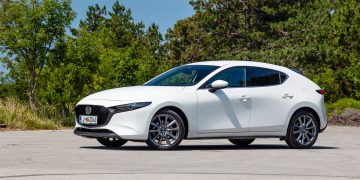 Mazda3_eSkyactiv140_Exclusive_Line_32