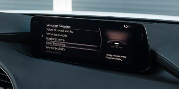Mazda3_eSkyactiv140_Exclusive_Line_43