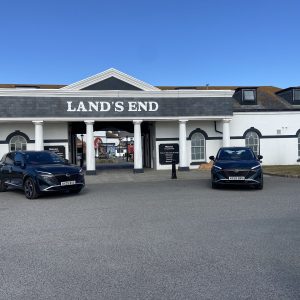 Nissan Qashqai e-POWER drives from Land’s End to John O’Groa