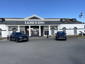 Nissan Qashqai e-POWER drives from Land’s End to John O’Groa