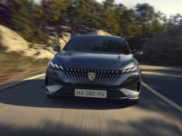 PEUGEOT_E308SW_2508STYP_200_FR