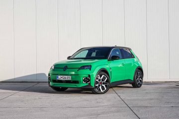 Renault 5 EV-22