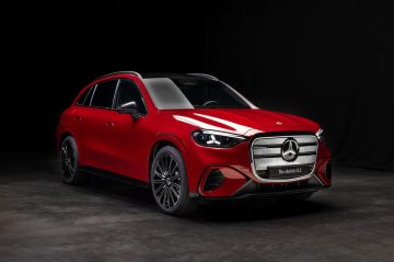 2026-mercedes-benz-glc-front-qua