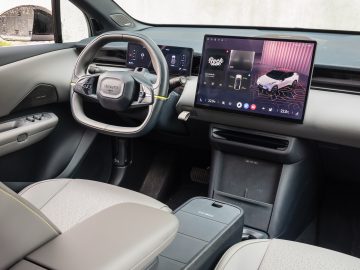Lynk&Co_02_More_11