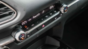 Mazda CX-30 MHEV-10