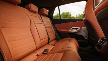 mercedes-glc-eq-2025 (8)