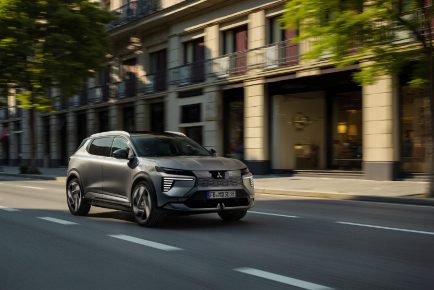 Mitsubishi Eclipse Cross_ (5)