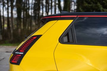 Renault 5 Petka EV-19