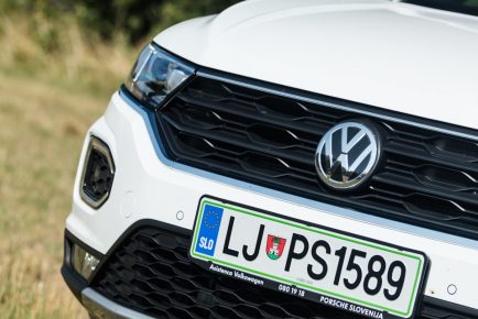 volkswagen_t-roc_20tdi_150_dsg_2