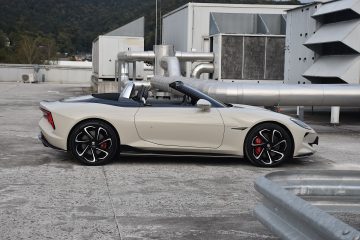 MG CYBERSTER 10